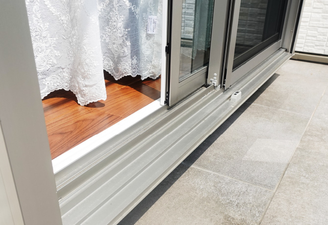 アルミサッシのお手入れイメージ