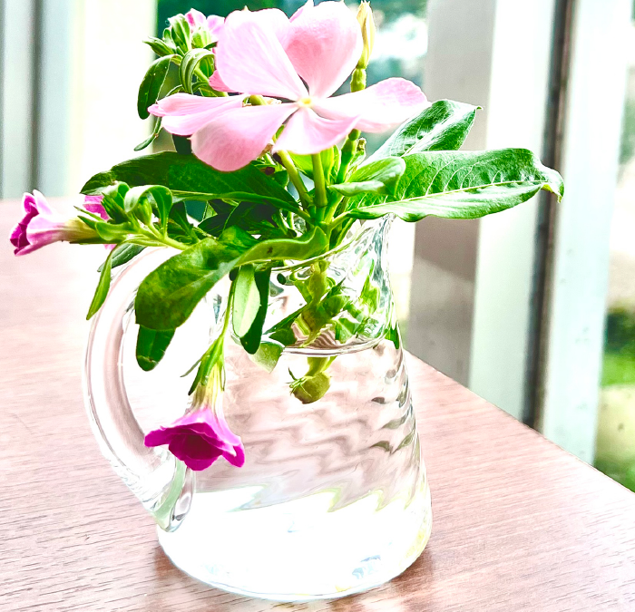 さりげなく花を飾る