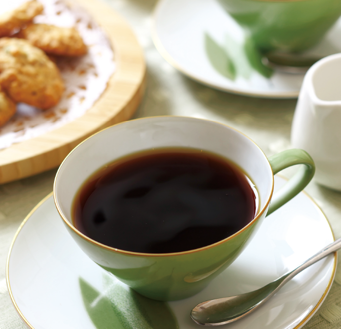 カップや小物をお気に入りで揃える