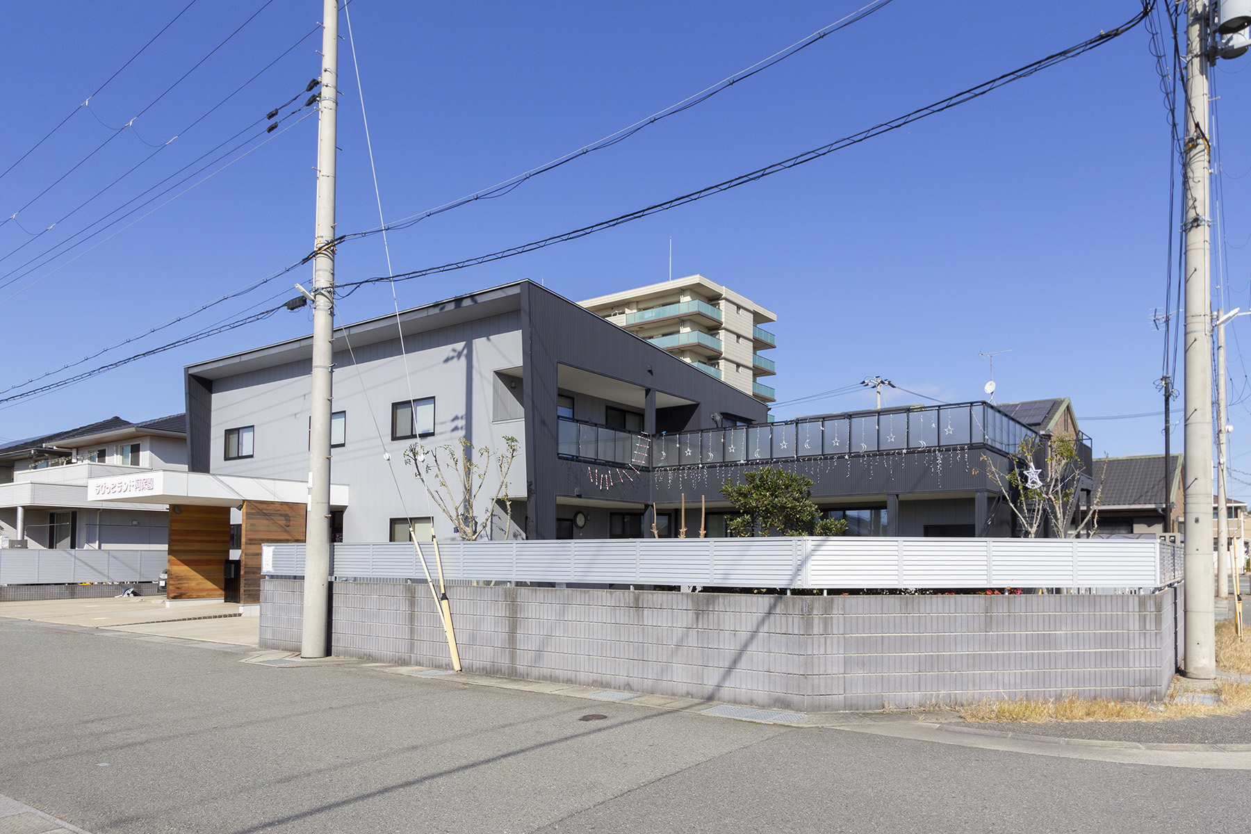 ちびっこランド阿保園　徒歩約6分(450ｍ)