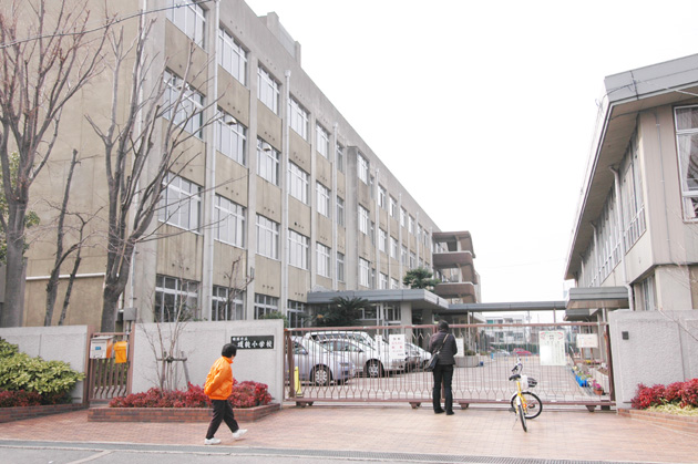 城乾小学校