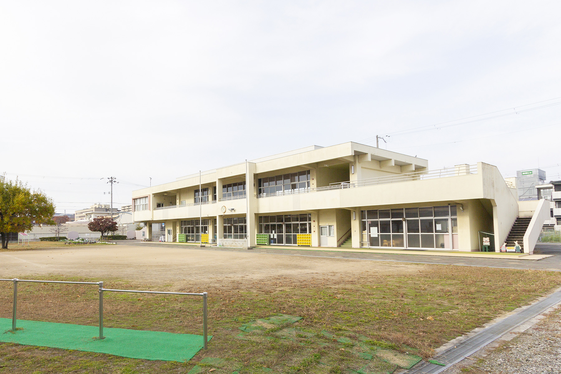 城陽幼稚園　徒歩約15分(1200ｍ)