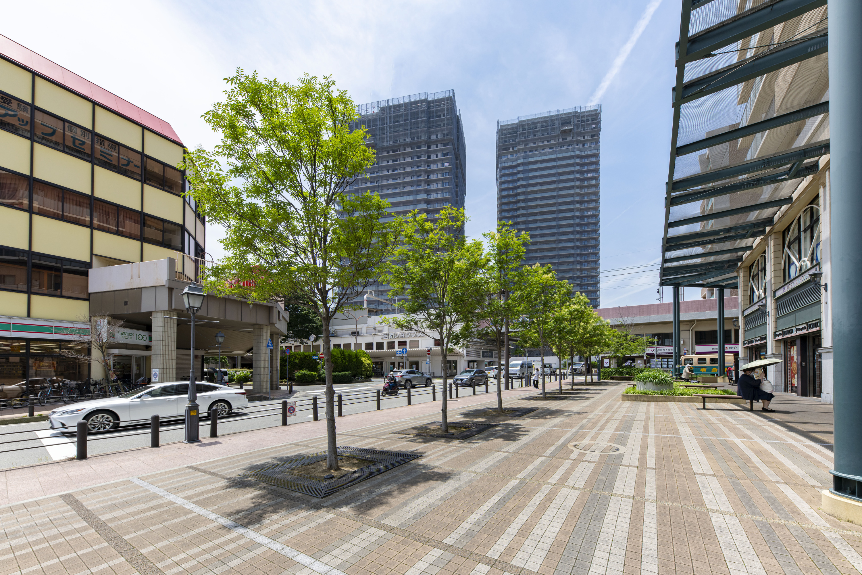スマイルタウン阪急宝塚南口Ⅲ