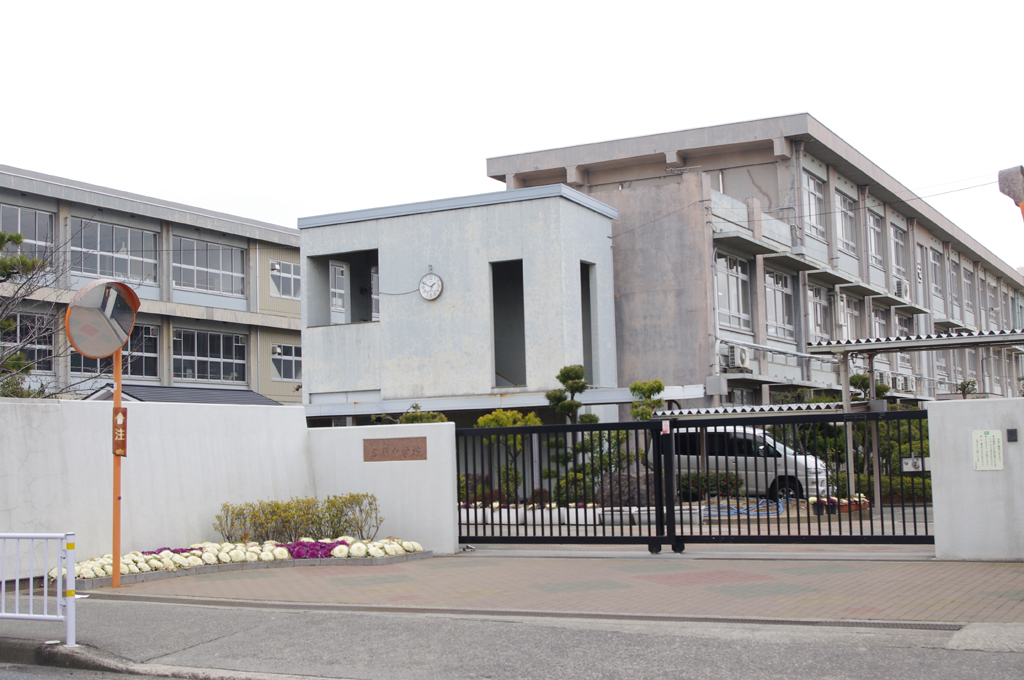 広嶺中学校