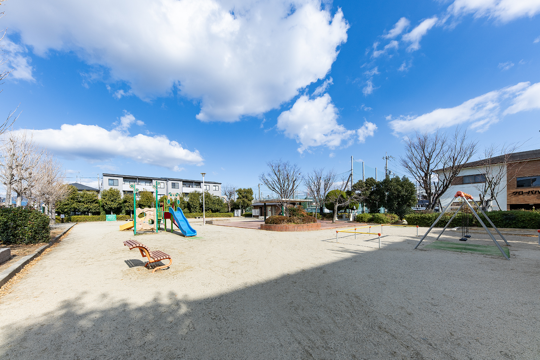 春日町公園（約170ｍ）