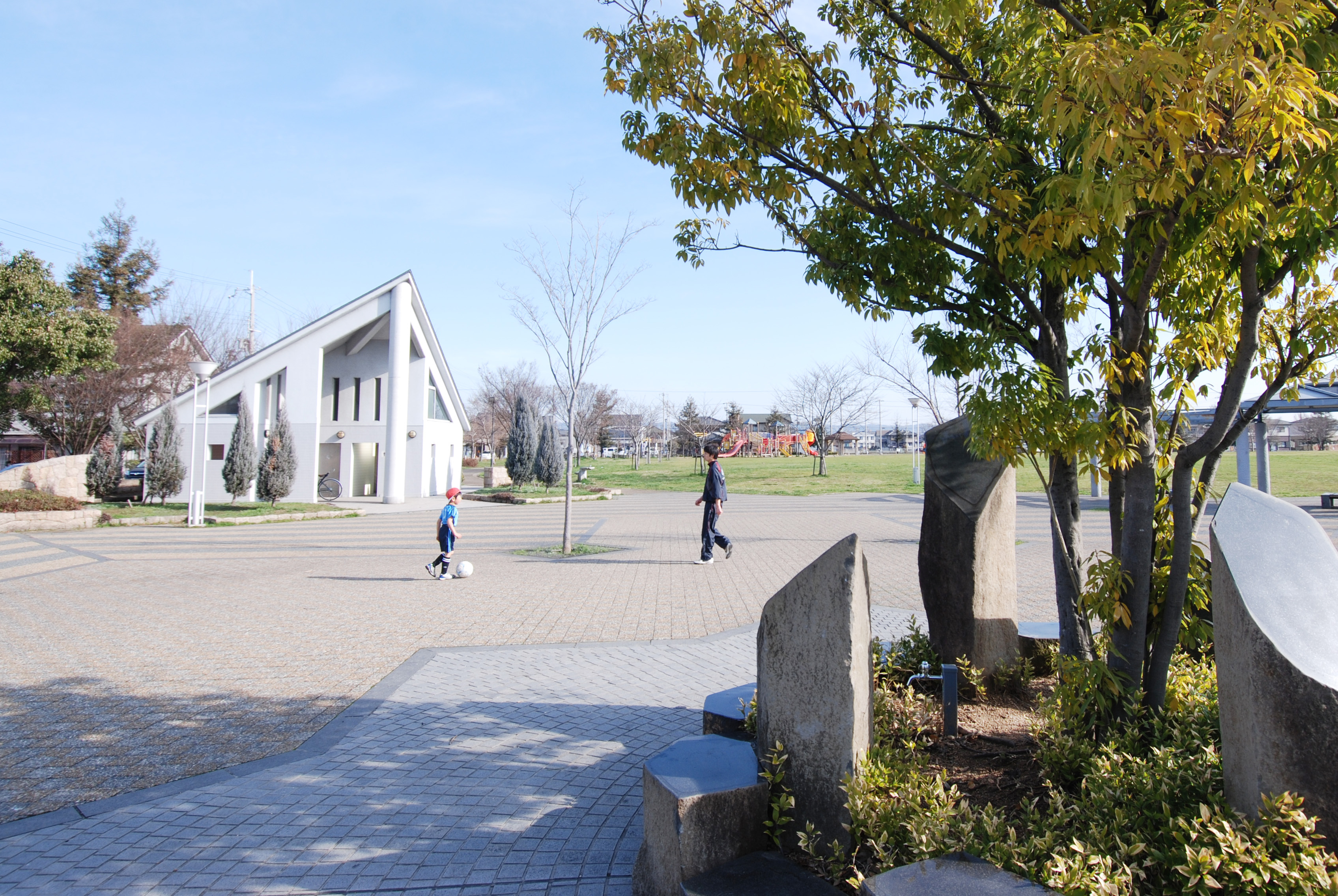 津田公園まで徒歩約7分