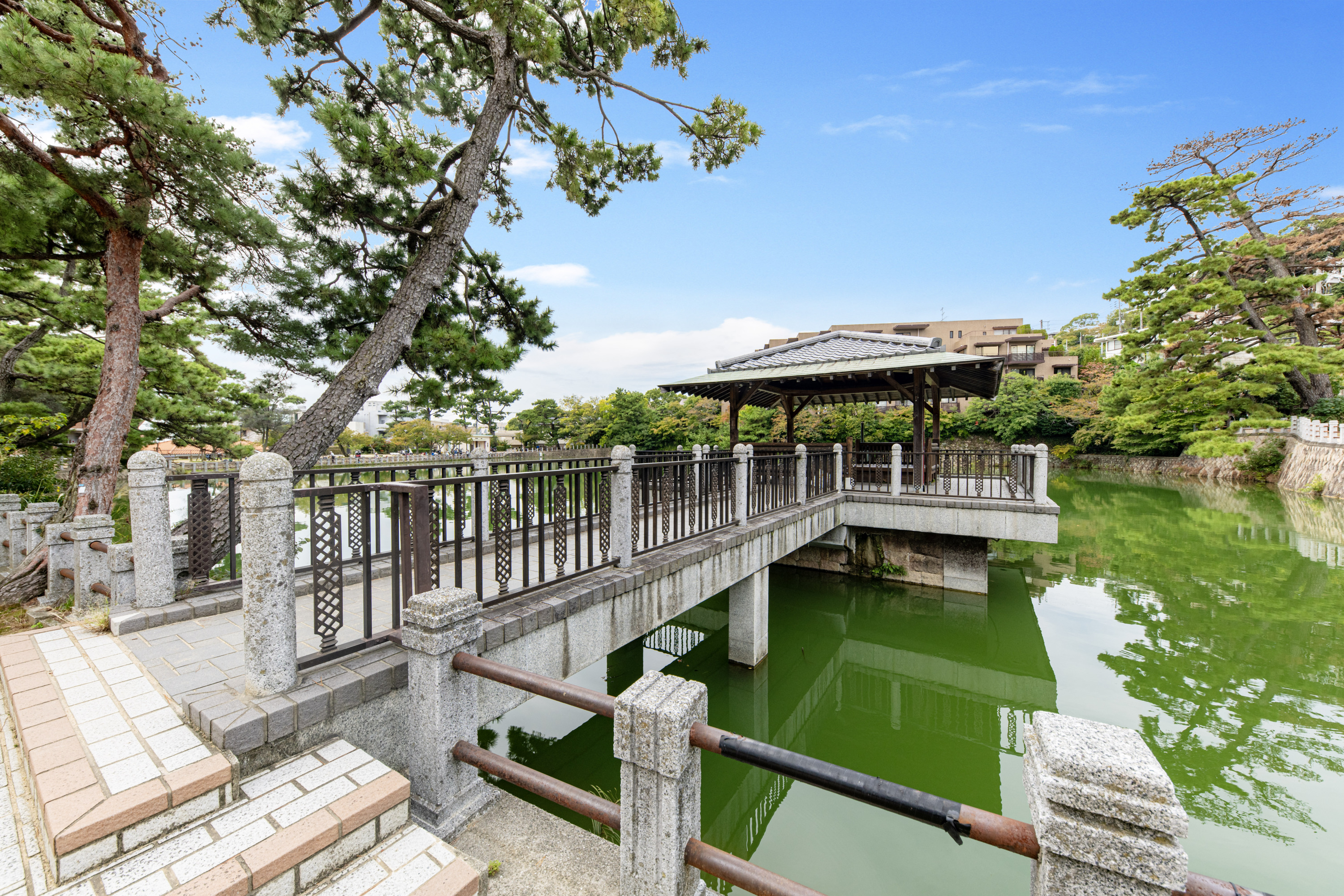 深田池公園（約750m）