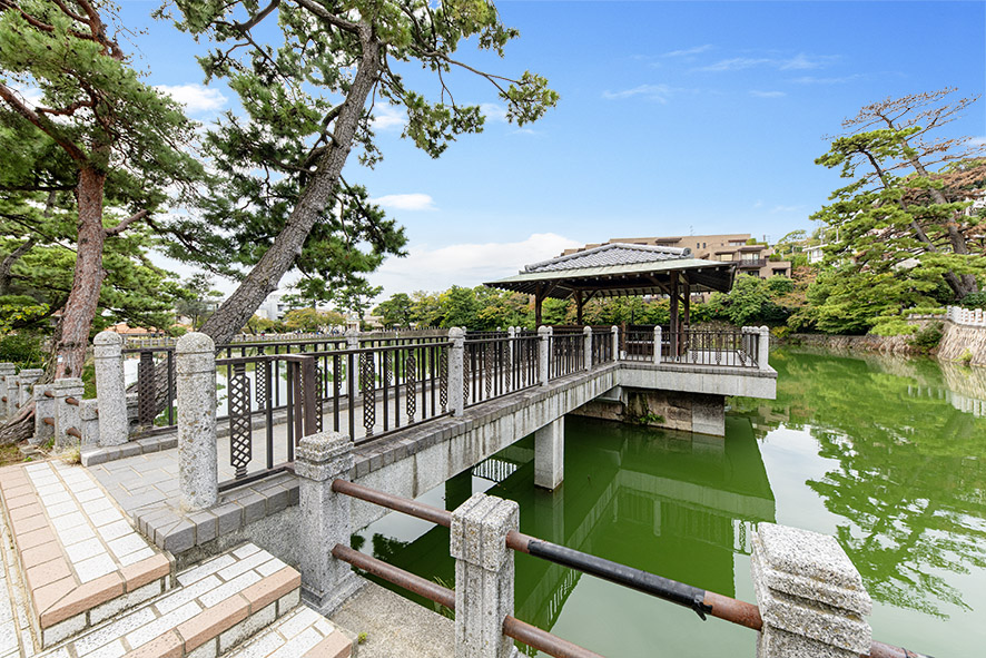 深田池公園（約750m）