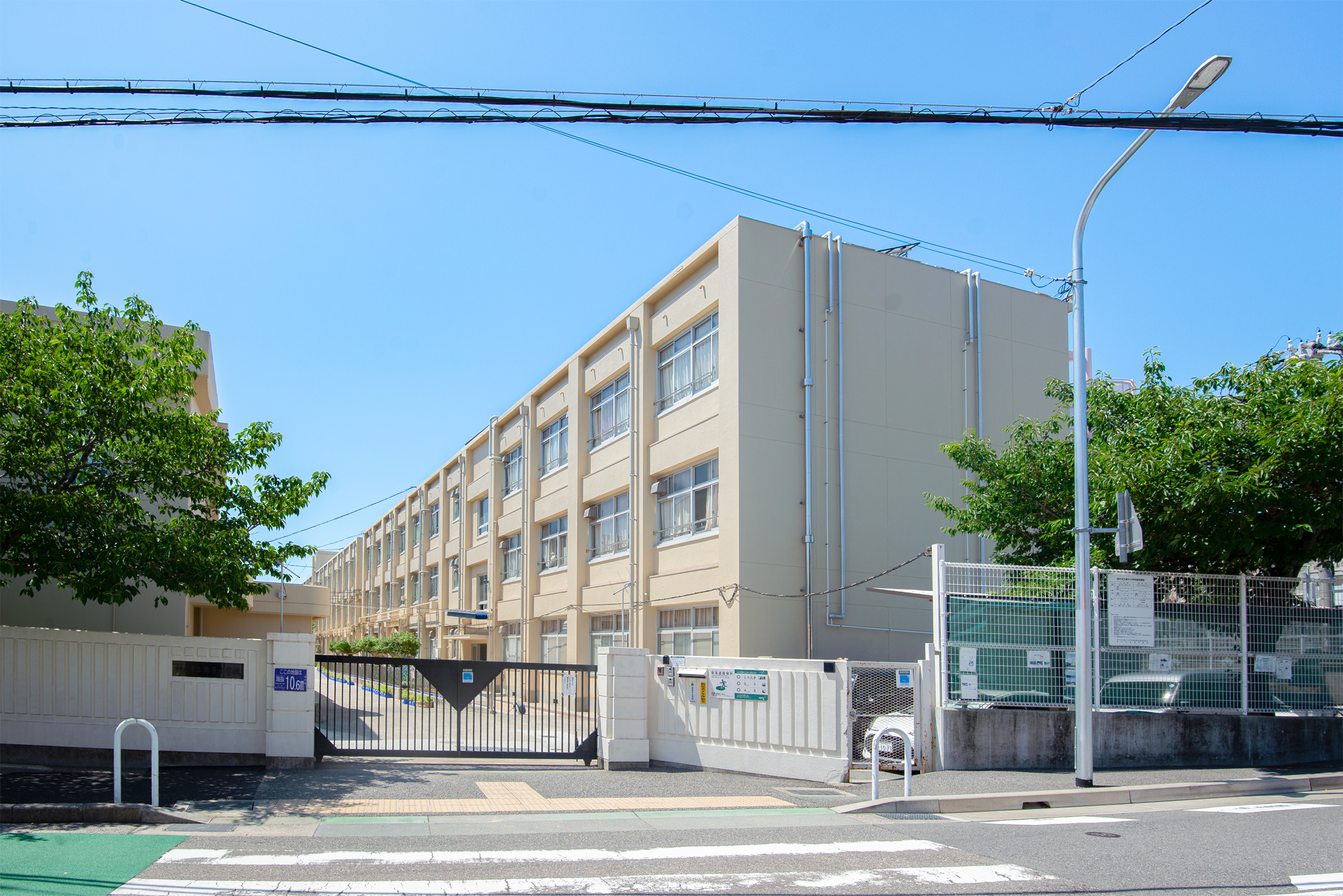 舞子小学校（約300～785m）