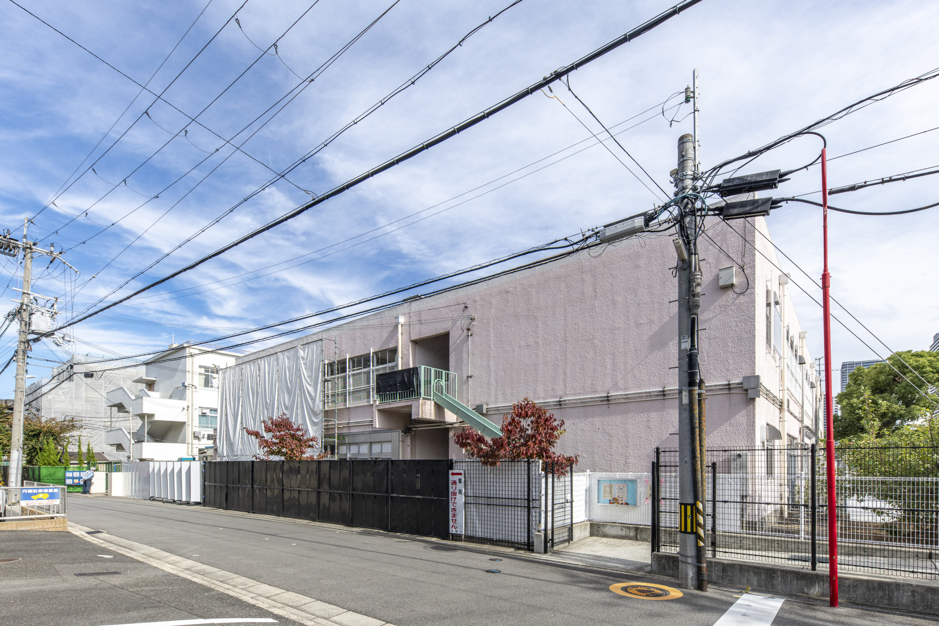 芥川幼稚園保育園（約750m）
