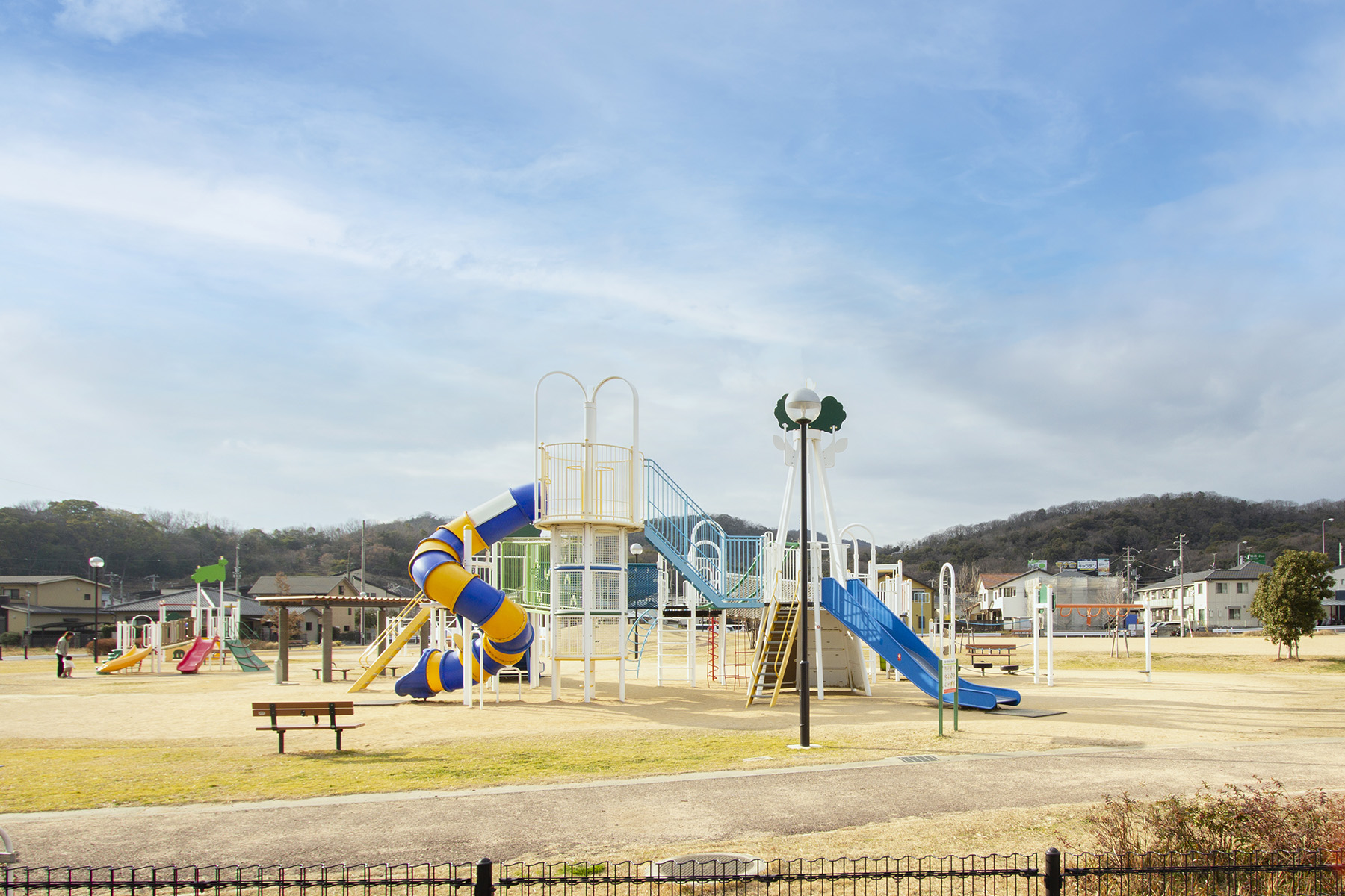 苫編バイパス南公園／徒歩約4分(300ｍ)