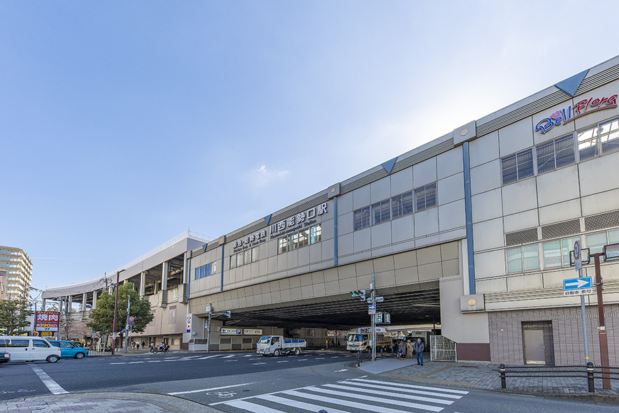 阪急宝塚線「川西能勢口」駅（約3450m）