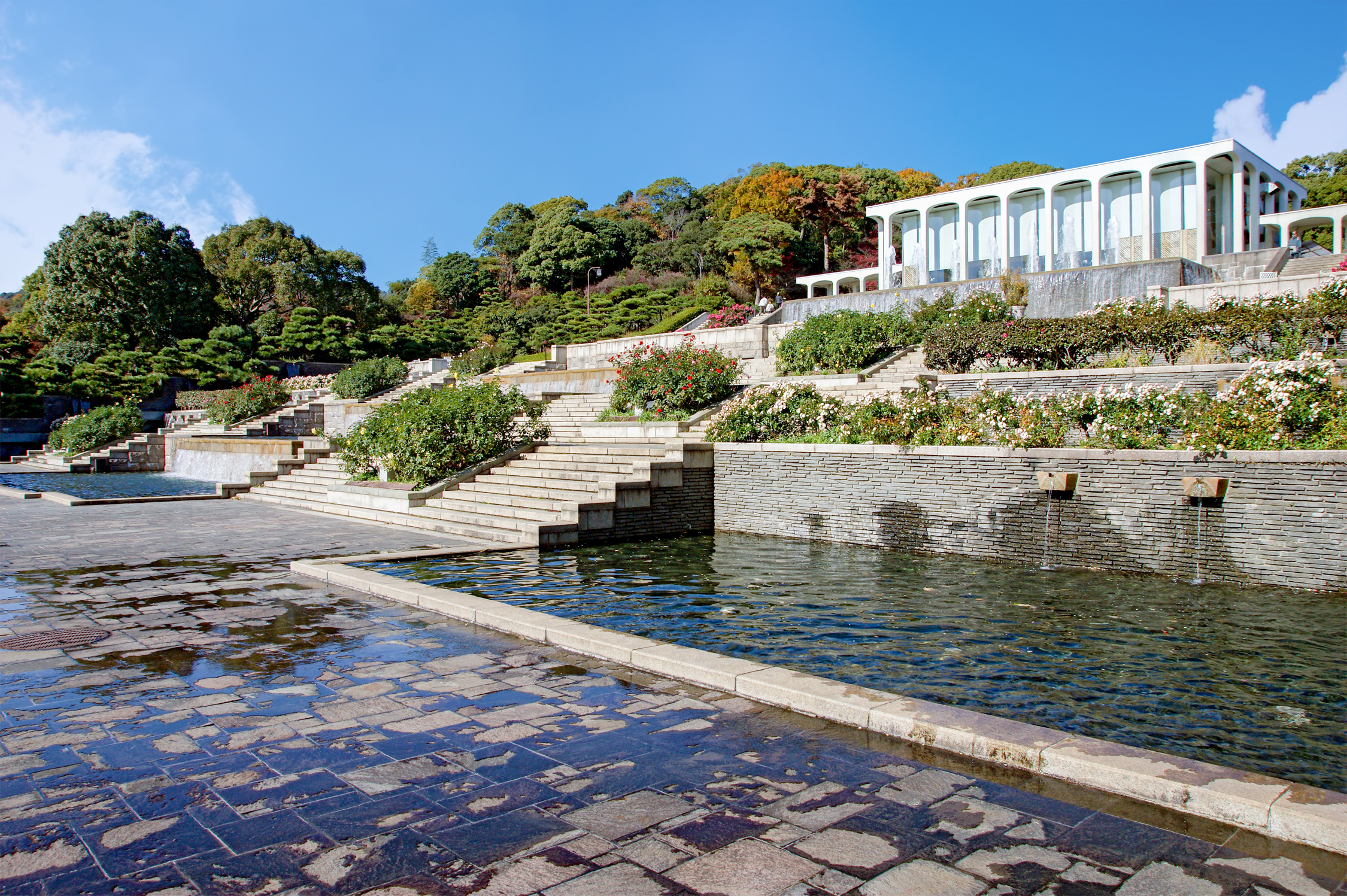 須磨離宮公園（約1100m）